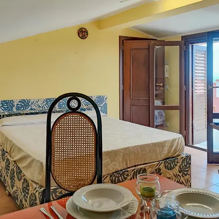 Lovely In With House Sea View * تْرابْيا